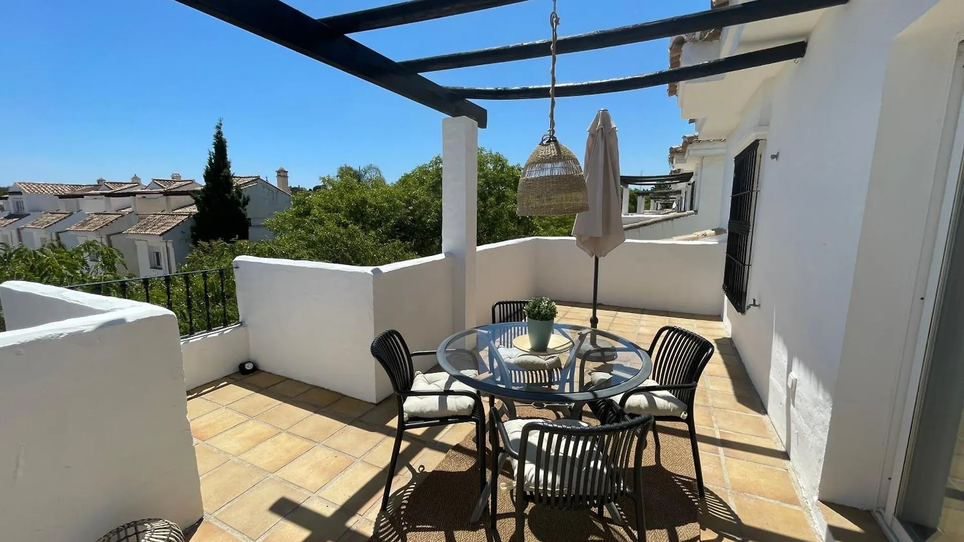 Serinamar- Los Naranjos De Marbella 0*,