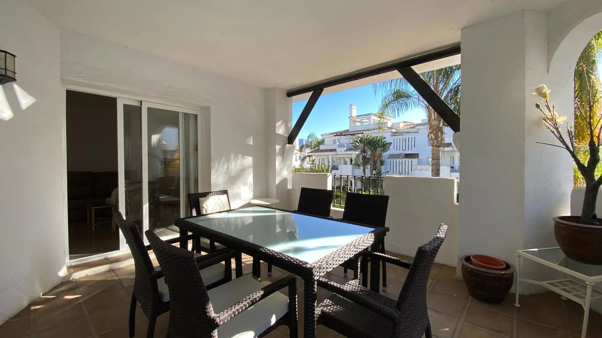 Apartamentos y casas SERINAMAR- Banús, Marbella 0*,