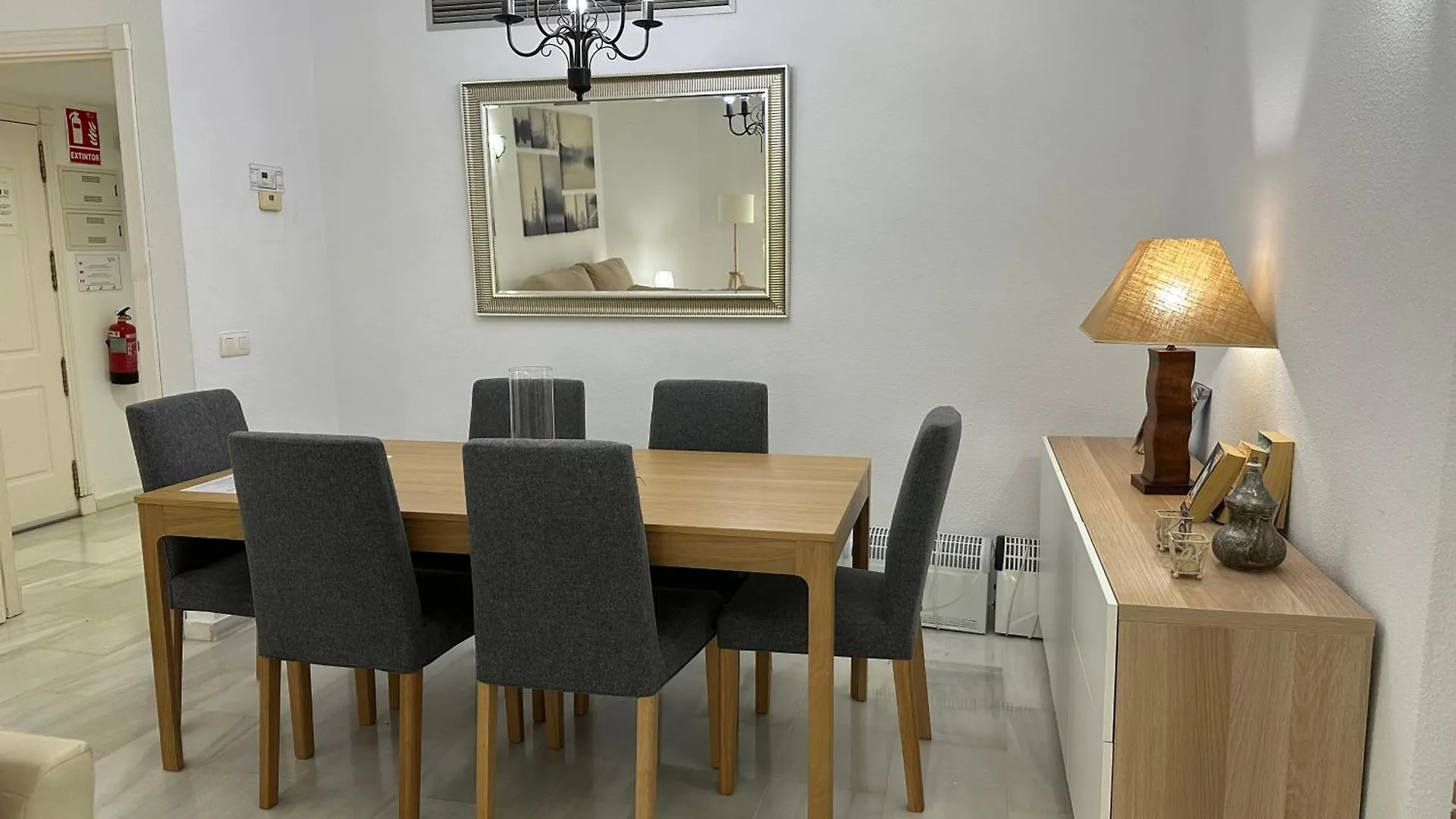 Apartamentos y casas SERINAMAR- Banús, Marbella 0*,  España