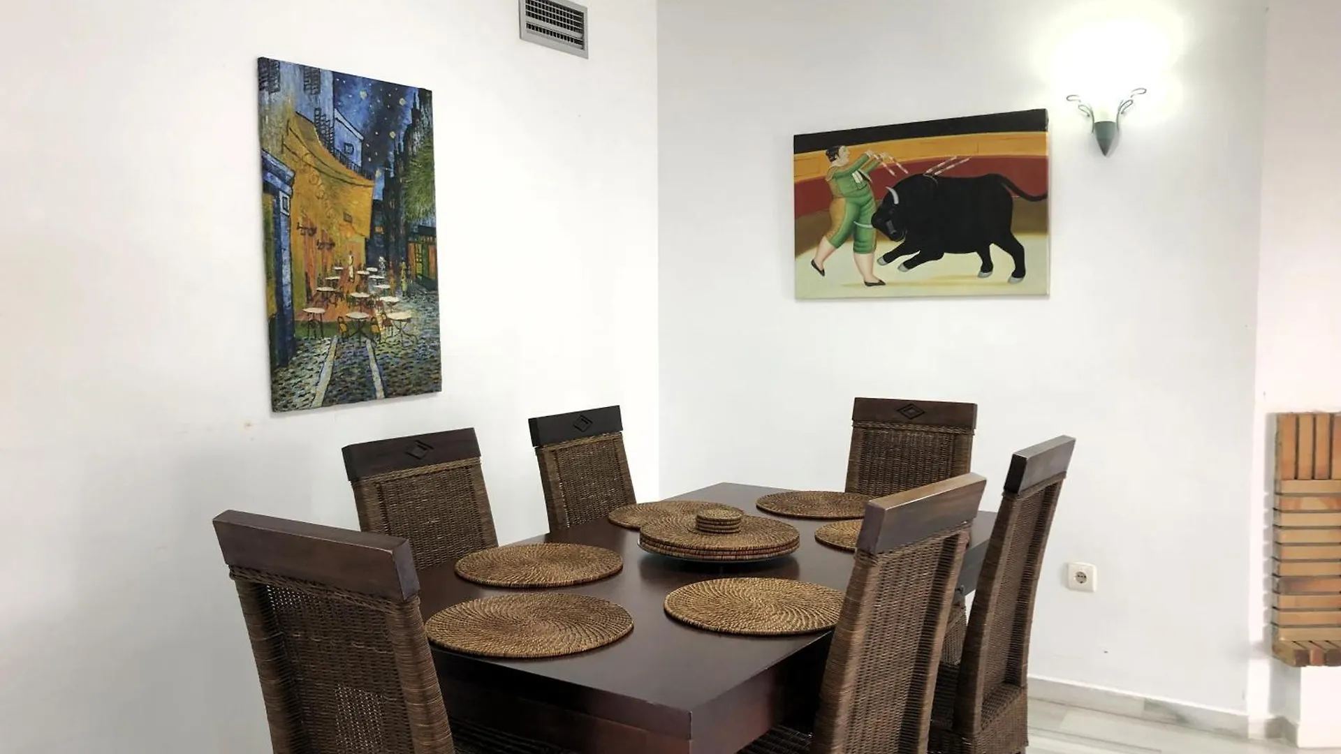 Apartamentos y casas SERINAMAR- Banús, Marbella España