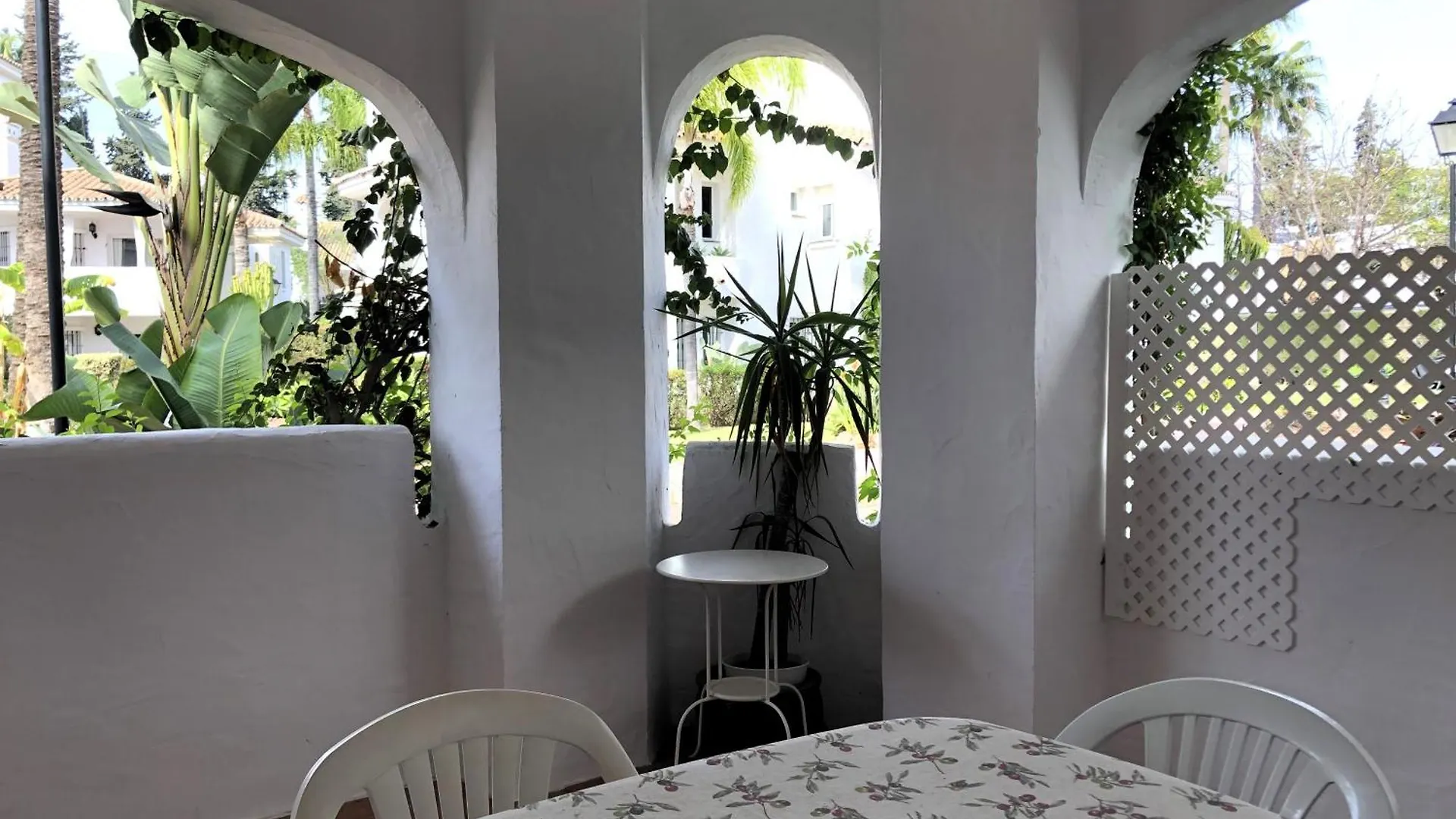 Serinamar- Los Naranjos De Marbella 0*,